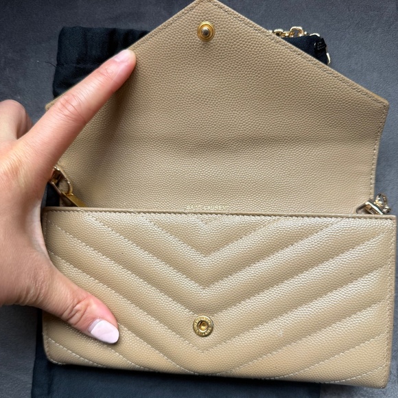 Yves Saint Laurent beige Cassandre envelope flap wallet on chain - Picture 9 of 9